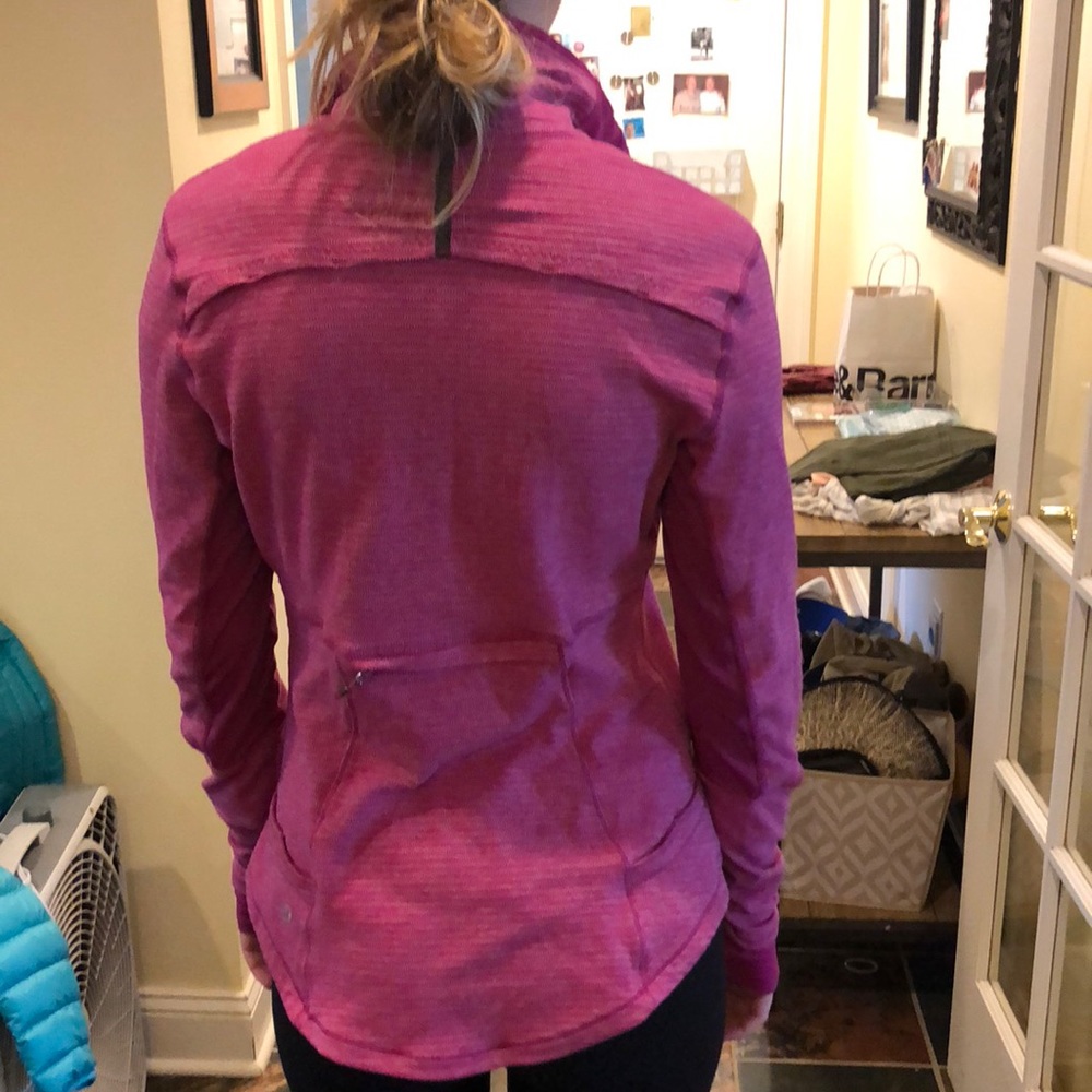 Lululemon Pullover - image 5